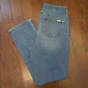 EUC Chico’s the SO Lifting Slim Leg #0561